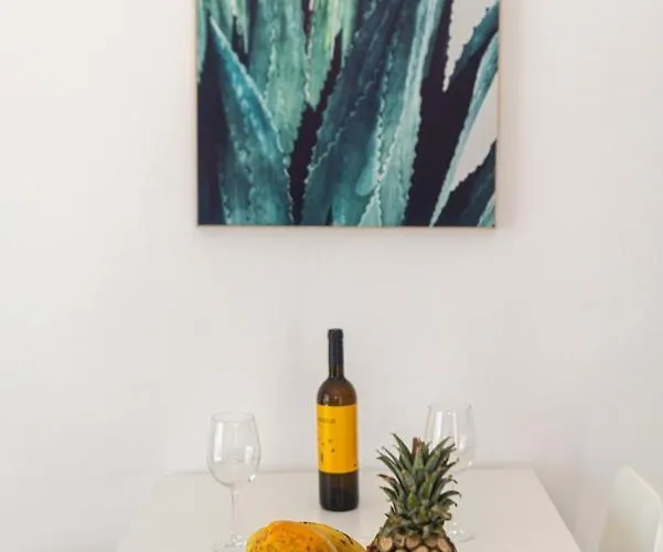 Panelos A2 A3 Apartment